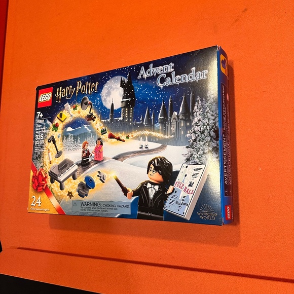 Lego Harry Potter Adventure Calendar 75981 - Picture 9 of 10